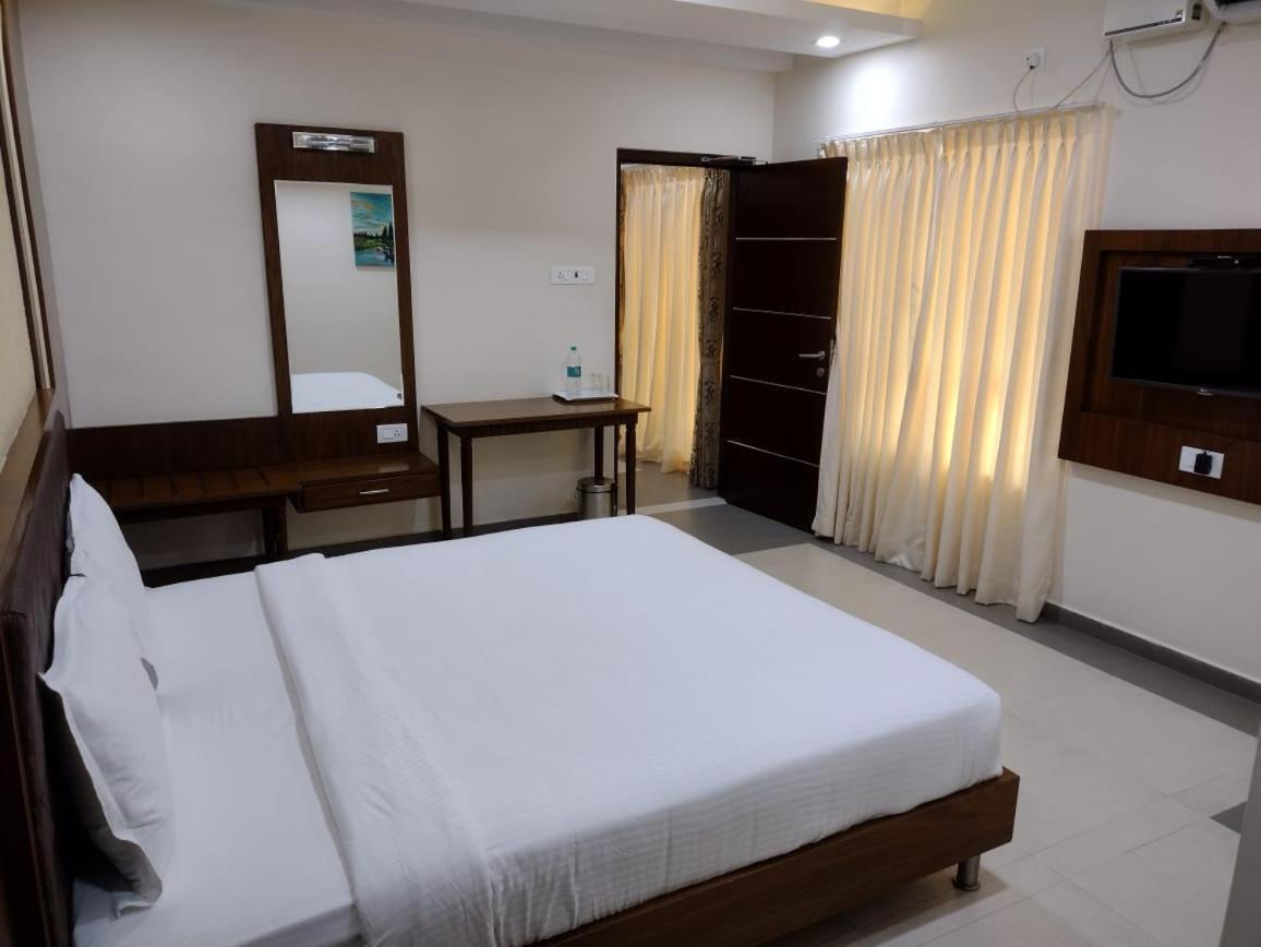 Atlanta Park Chennai Tambaram Exterior foto
